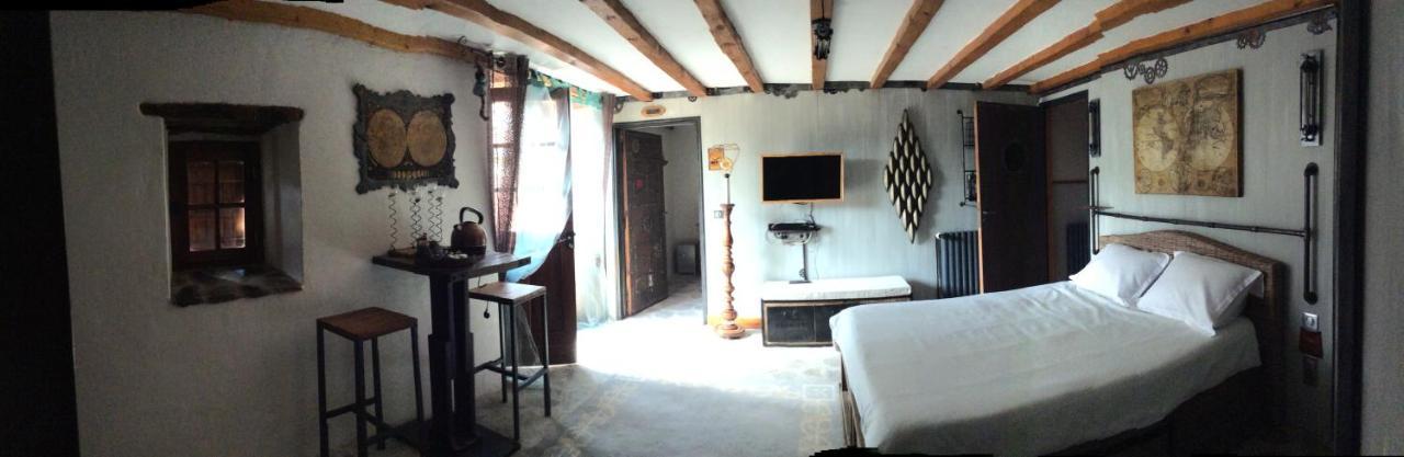 Chambre Steampunk Jules Vernes Bosbonparent Bagian luar foto
