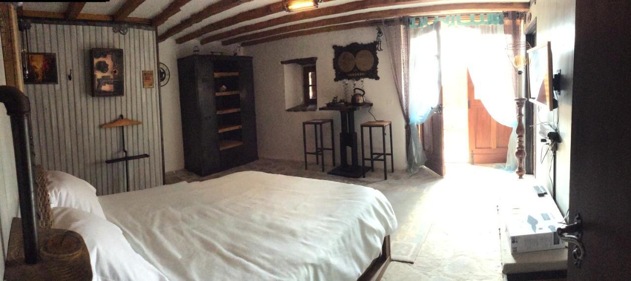 Chambre Steampunk Jules Vernes Bosbonparent Bagian luar foto