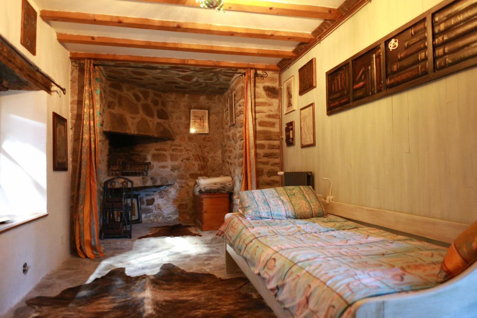 Chambre Steampunk Jules Vernes Bosbonparent Bagian luar foto